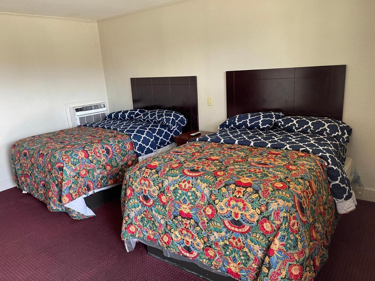 Budget Inn Monroe Bagian luar foto