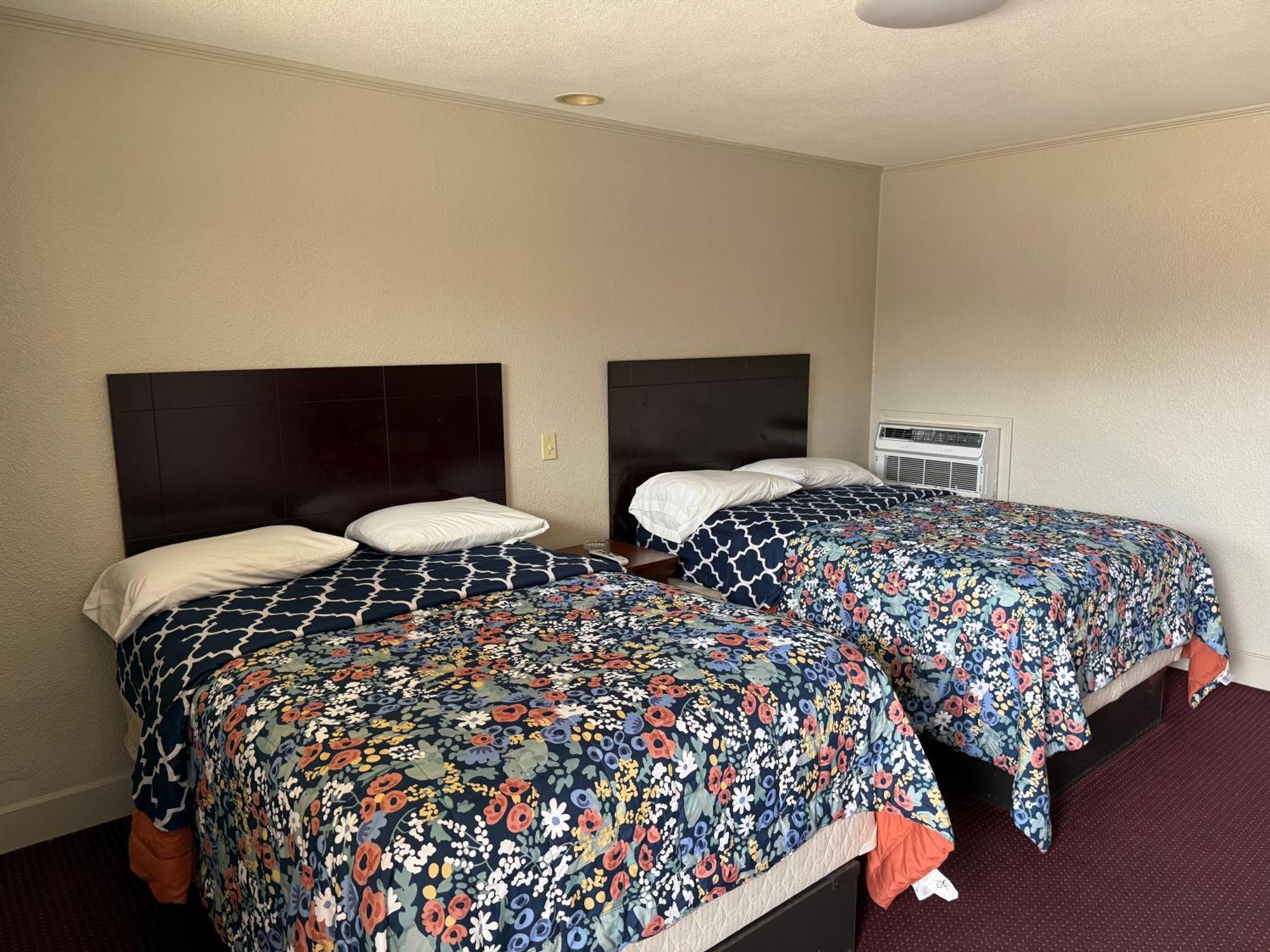 Budget Inn Monroe Bagian luar foto